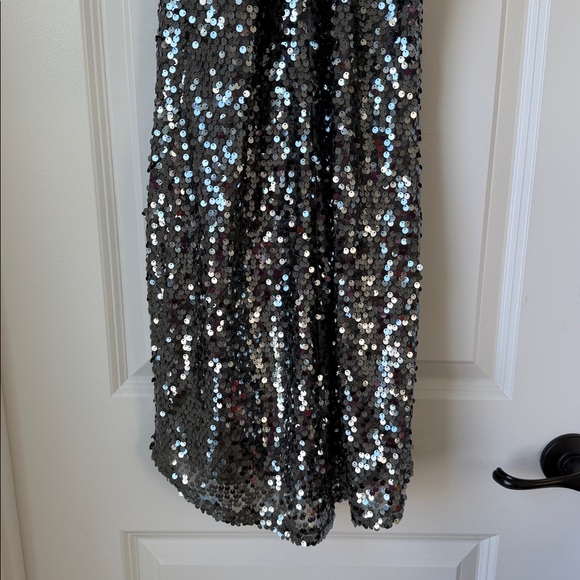 XS Express Women’s Sequined Strapless Mini Dress - Picture 8 of 9
